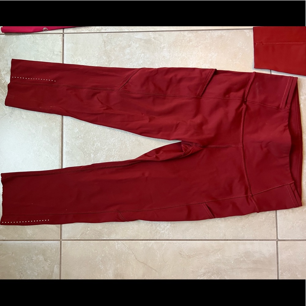 Lululemon Fast & Free Size 6, 19”